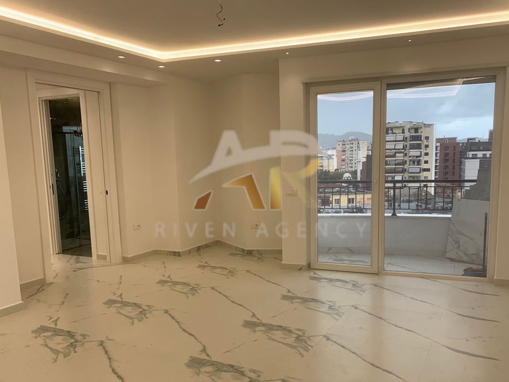 Appartamento 2+1 in Affitto nel Donika Center, Via Mine Peza