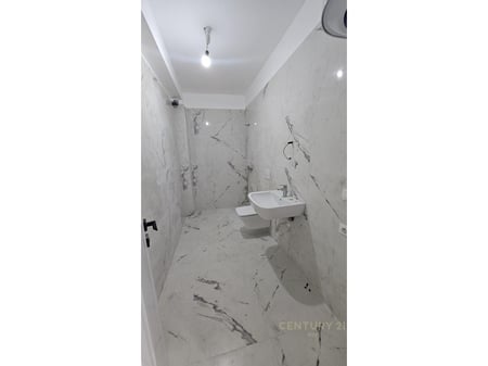 OKAZION!! SHITET SUPER APARTAMENT ME PAMJE DETI NDERTIM I RI 2+1+2B 116,000 €