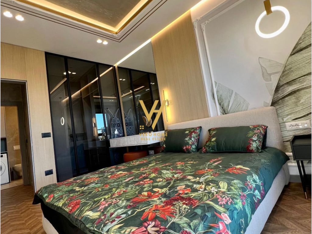 1+1 Apartment with Balcony for Rent at Garden Building Complex 1,000 Euro