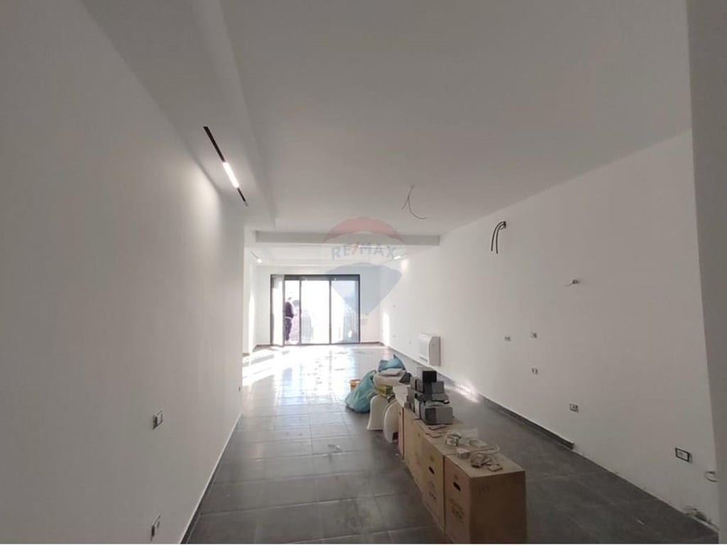 Apartament per shitje 3+1+2 tualete Liqeni .