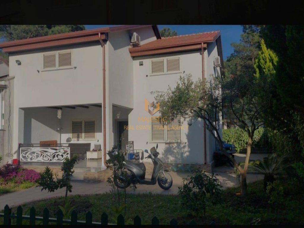 Villa 3+1+2 in Vendita a Durrës, qerret, kavaje - 370000€ | 150 m²
