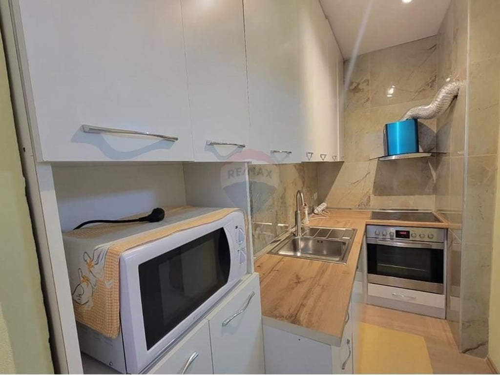 1+1 apartment for rent on Bardhyl Street.
