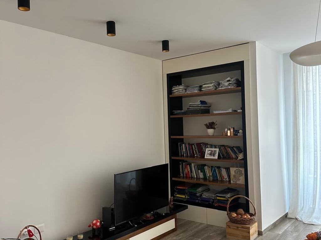 Apartament 2+1 me qira Liqeni i Thate 600 €