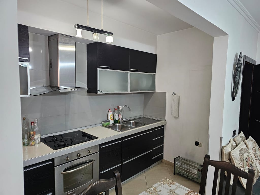 A 1+1 apartment is for rent on December 21 for 440 Euros.