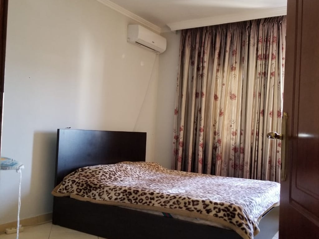 Jepet apartament 1+1 me Qira në Astir