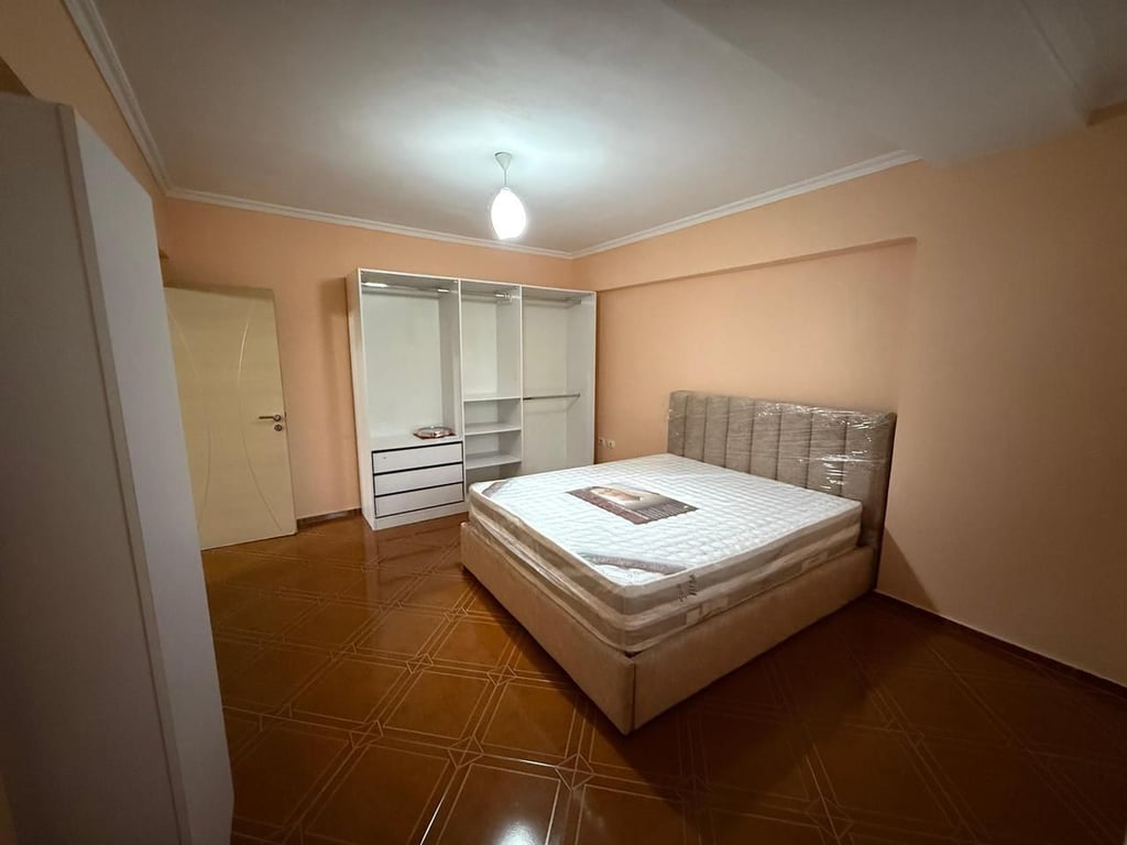 Apartament 1+1 per qira, 9-kateshet!