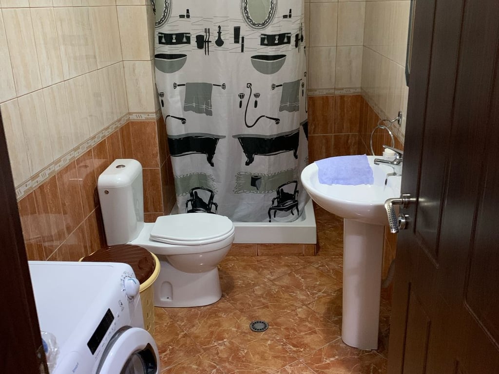 APARTAMENT ME QERA 1+1