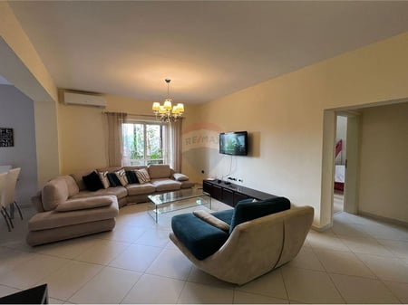 2+1 apartment for rent at Komuna e Parisit