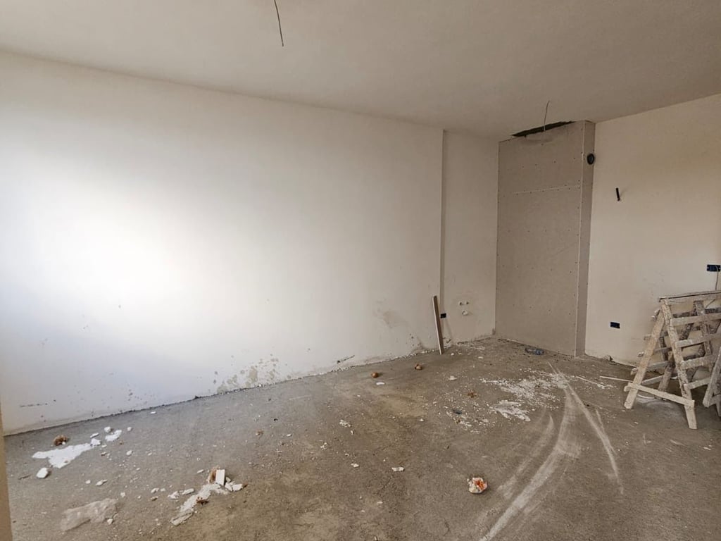 Shitet Apartament 1+1 51000€