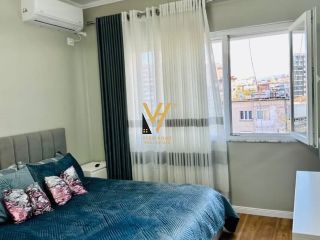 IN VENDITA DUE APPARTAMENTI 1+1 PRESSO IL VECCHIO MERCATO ELETTRICO 250.000 EURO