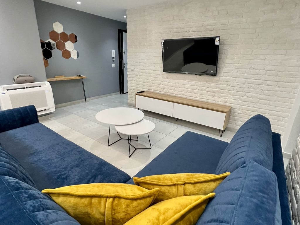 Qera, Apartament 2+1+Post Parkimi, Rezidenca Kodra e Diellit, 800 euro/muaj