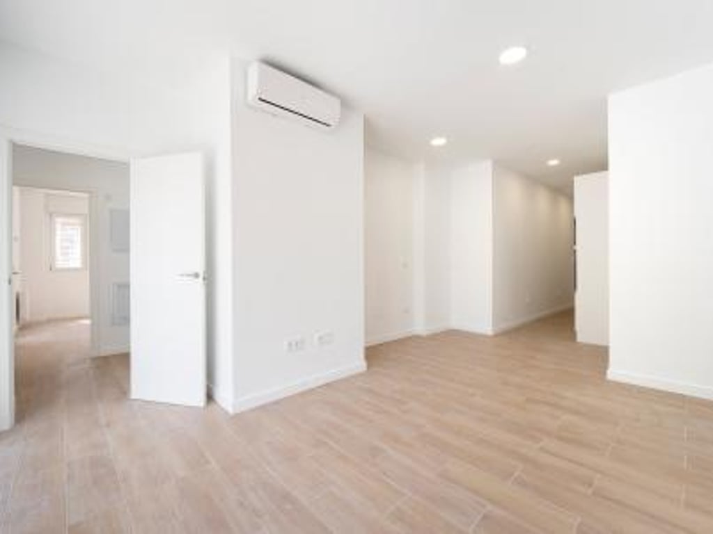 Ufficio 2+1 in affitto presso la Stazione dei Treni