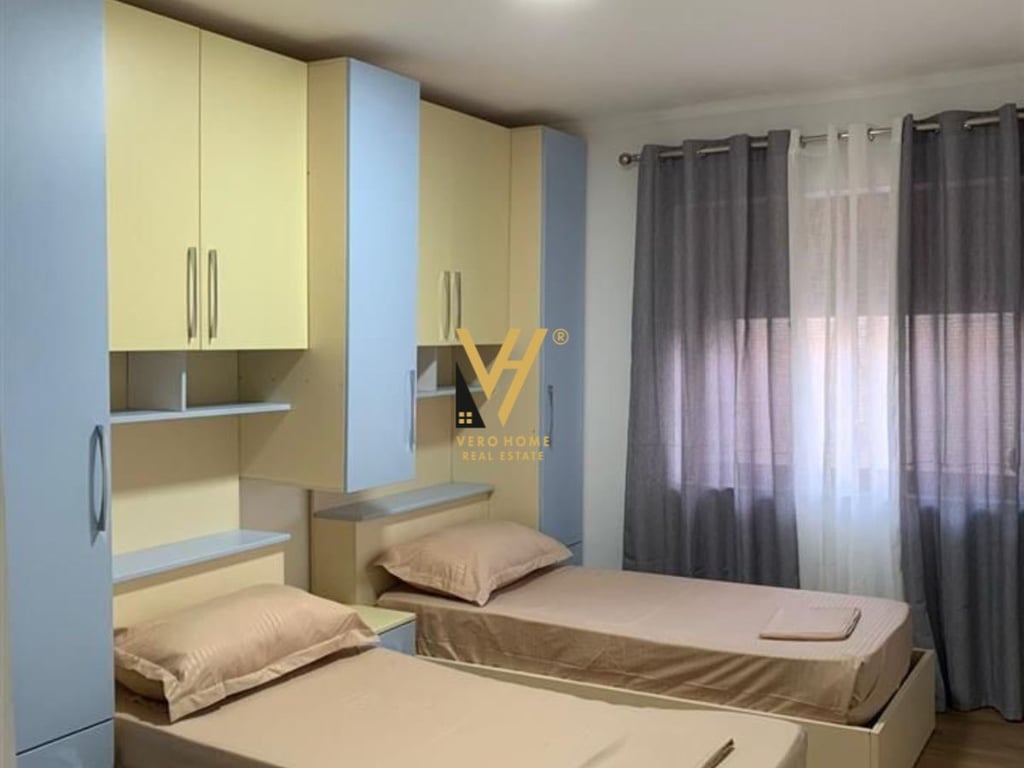 AFFITTASI APPARTAMENTO 3+1 IN VIA DERVISH HEKALI 700 EURO