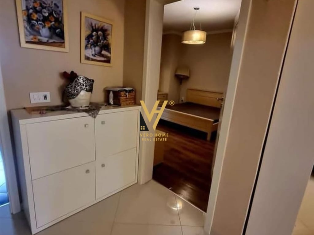 AFFITTASI APPARTAMENTO 3+1+BLK IN VIA KAVAJE A 1.100 EURO