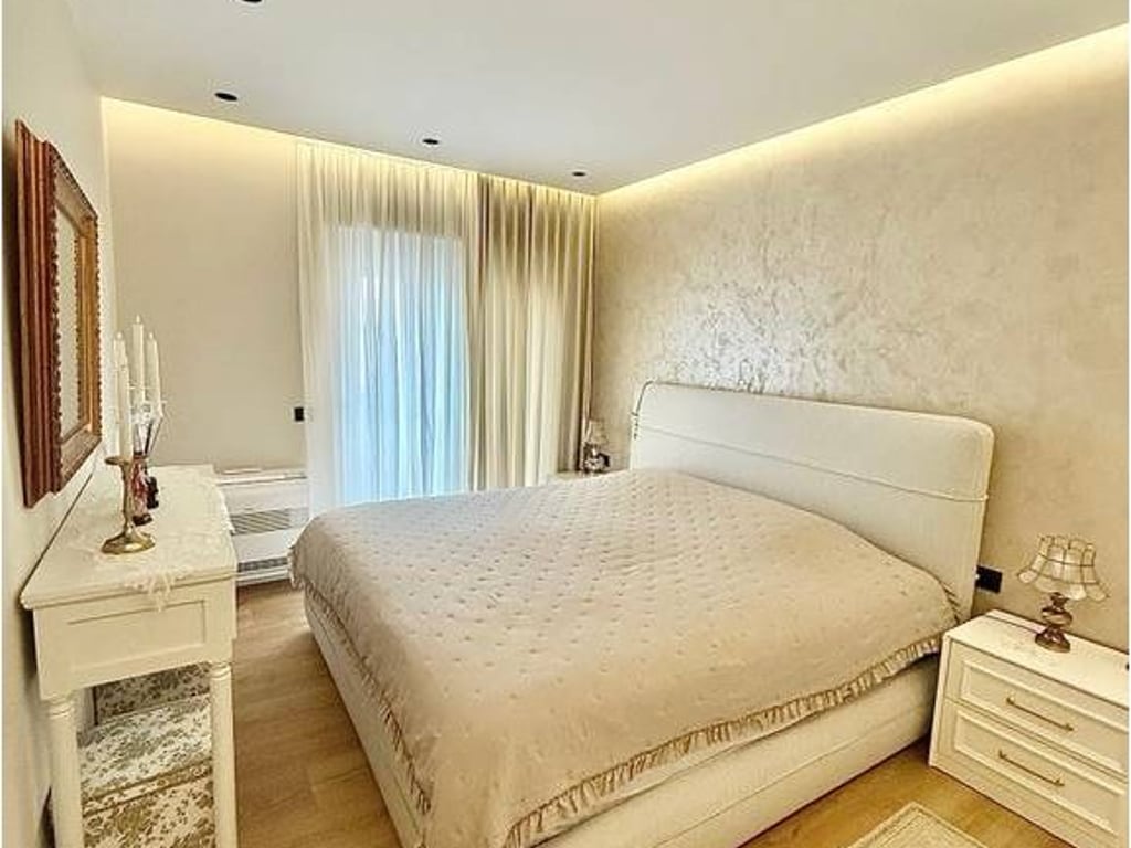 ✨🏙 APPARTAMENTO LUSSUOSO 2+1+2 CON 2 POSTI AUTO + DEPOSITO – VIA DEI BOGDANËVE
