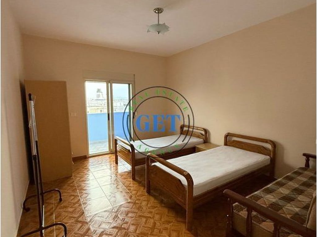 QIRA, APARTAMENT 2+1+2, PRANE SHKOLLES "JAN KUKUZELI" ,DURRES 500 € /Muaj