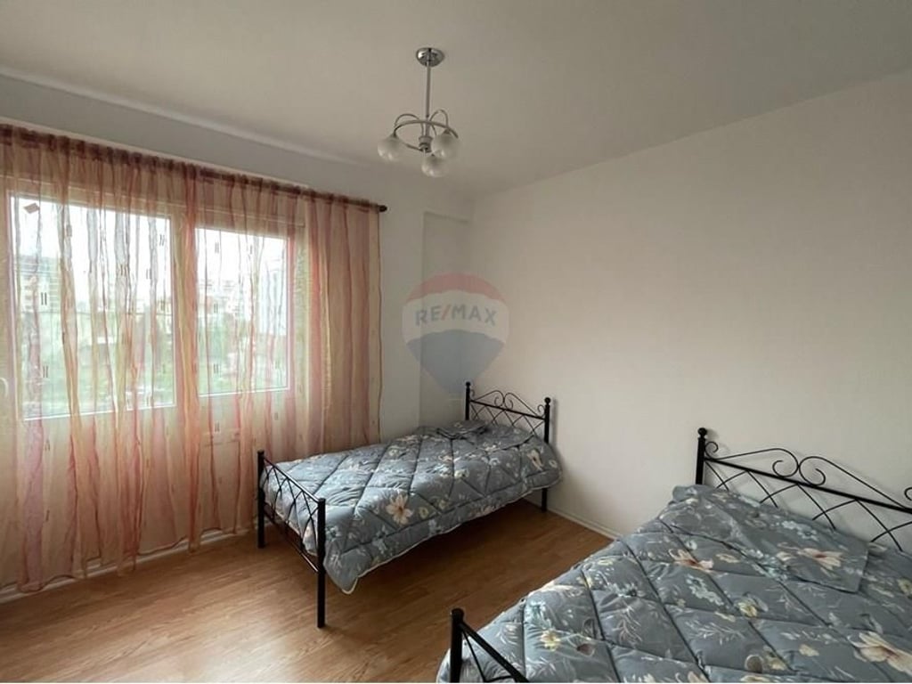 A 2+1 apartment is available for rent in Astir.