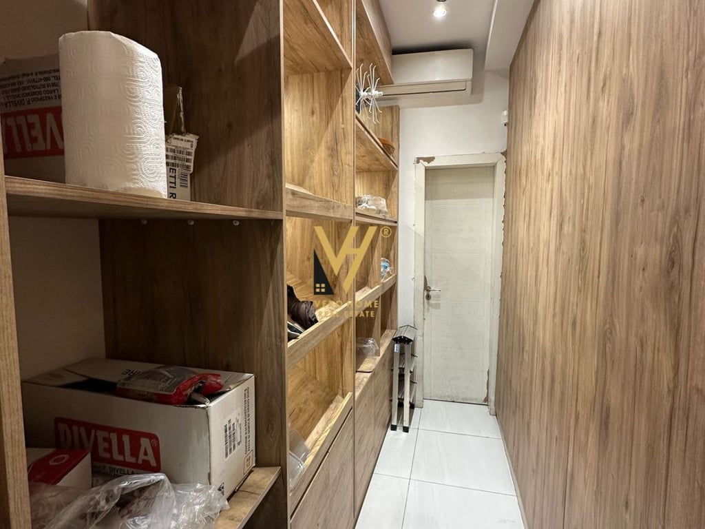 TOBACCO BUSINESS FOR SALE ON DECEMBER 21 FOR 11,000 EUROS