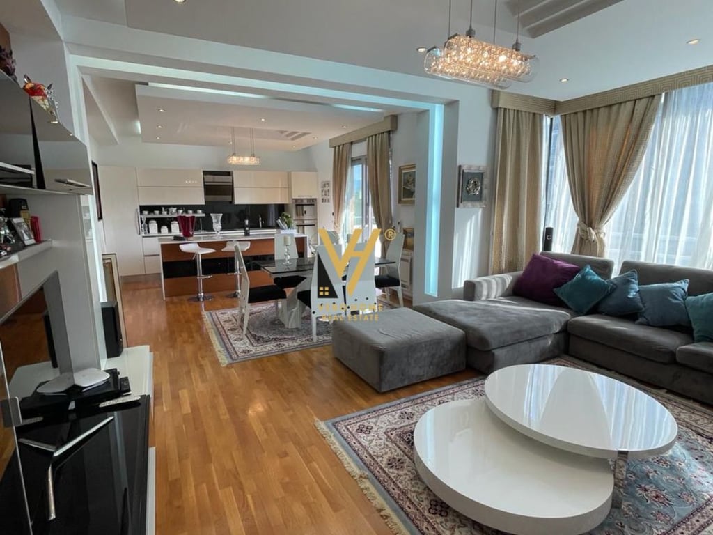 APPARTAMENTO 2+1+2 IN AFFITTO IN BLOCCO 2.000 EURO