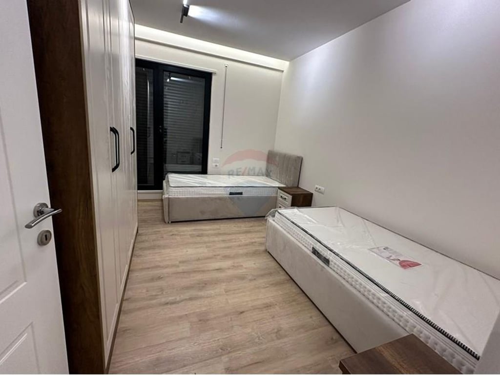 APARTMENT 2+1+2 &amp; PARKING SPACE, SIMA-CO COMPLEX