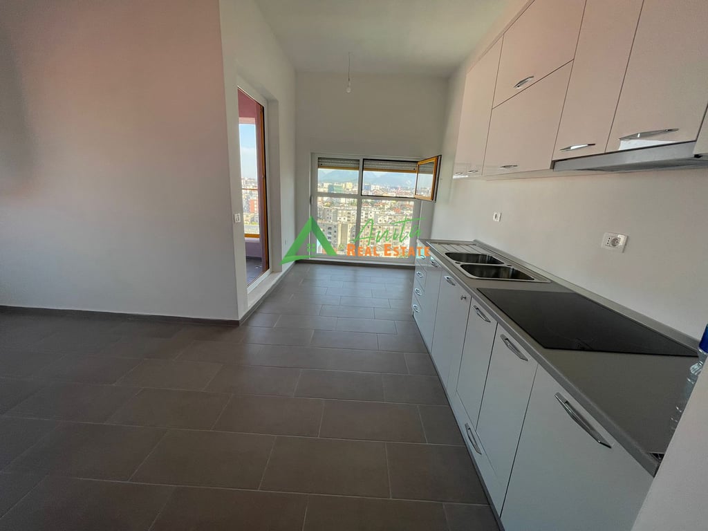 Kompleksi Mangalem ofrojme per qira apartament 1+1