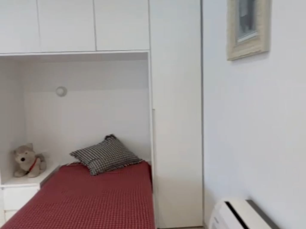 2+1 apartment for sale near the dry lake and the Zoo Garden.