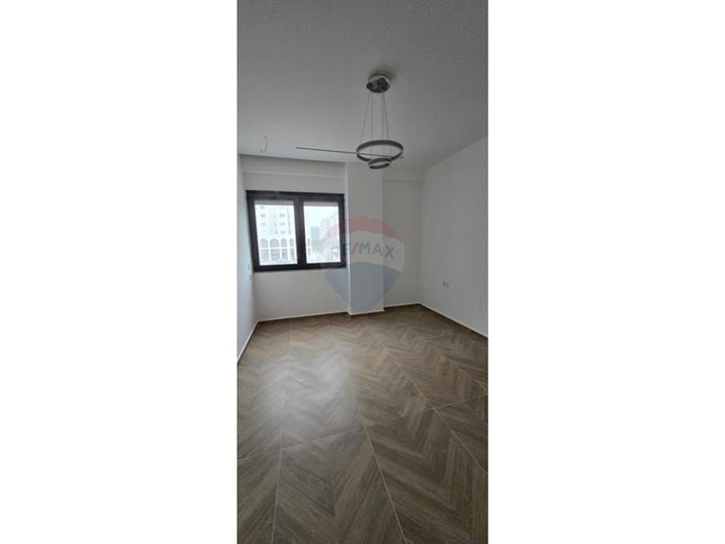 Jepet me qira apartament (1+1) Kompleksi Oasis