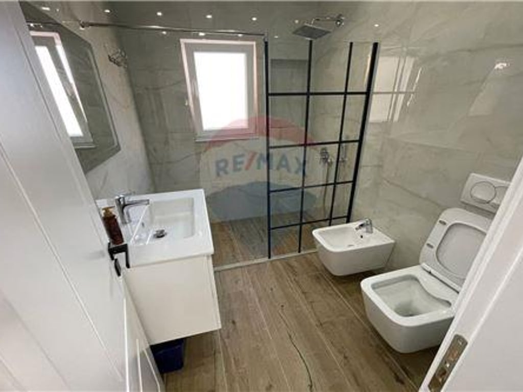 Apartment - For Rent - City Center