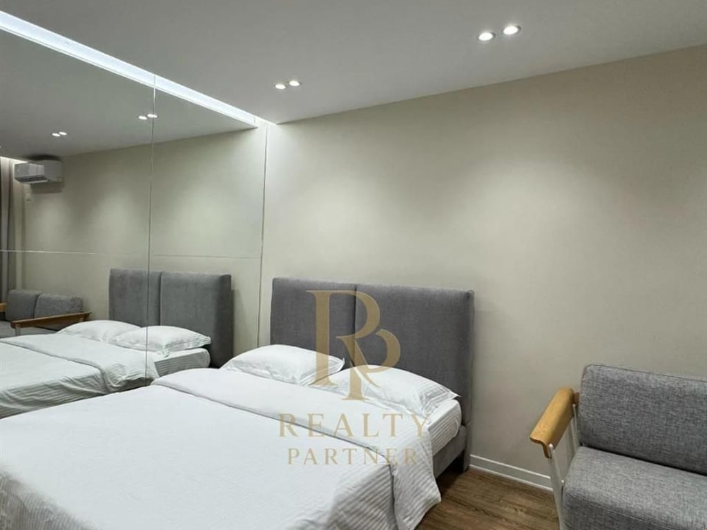 SHITET APARTAMENT 1+1 &amp; GARSONIERE,TEK Pazari i Ri..