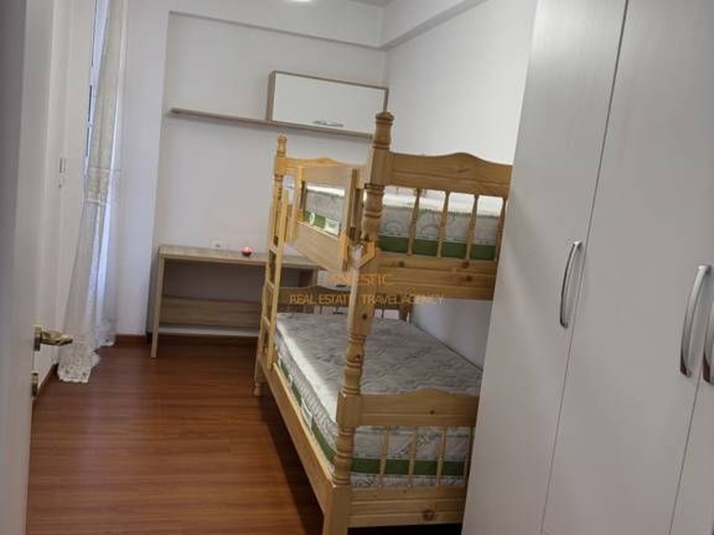 A 2+1 apartment is for rent at the Star complex, Ndre Mjeda street.