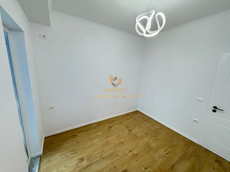 Apartment 1+1 for sale at Dy Palmat in Astir.
