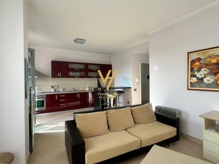 AFFITTASI APPARTAMENTO 1+1+BLK A ZOGU I ZI 650 EURO