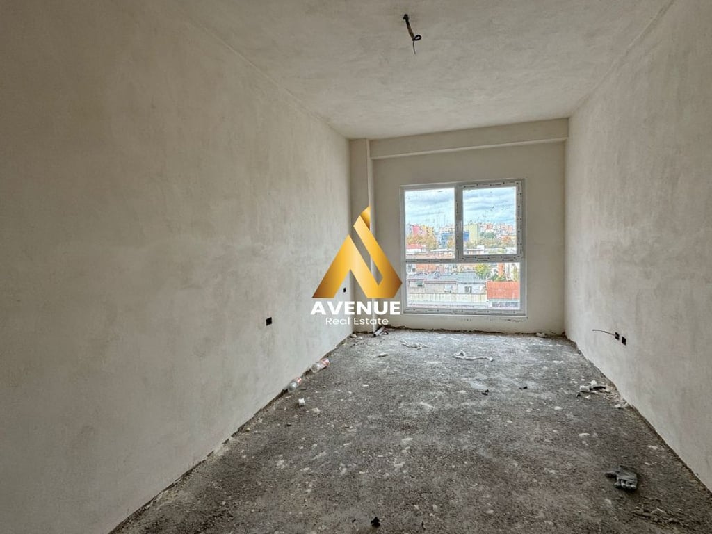 OKAZION SHITET APARTAMENT 2+1+2 TEK KOMPLEKSI AURA, TIRANE