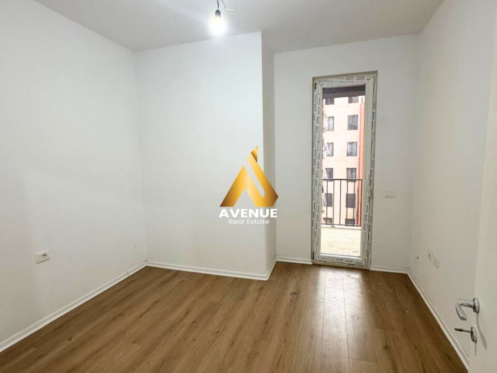 SHITET APARTAMENT 2+1, YZBERISHT , TIRANE