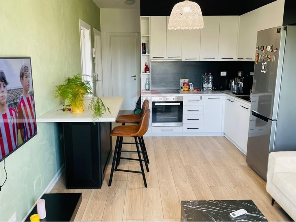 2+1 apartment with parking for sale in Vala Mar!