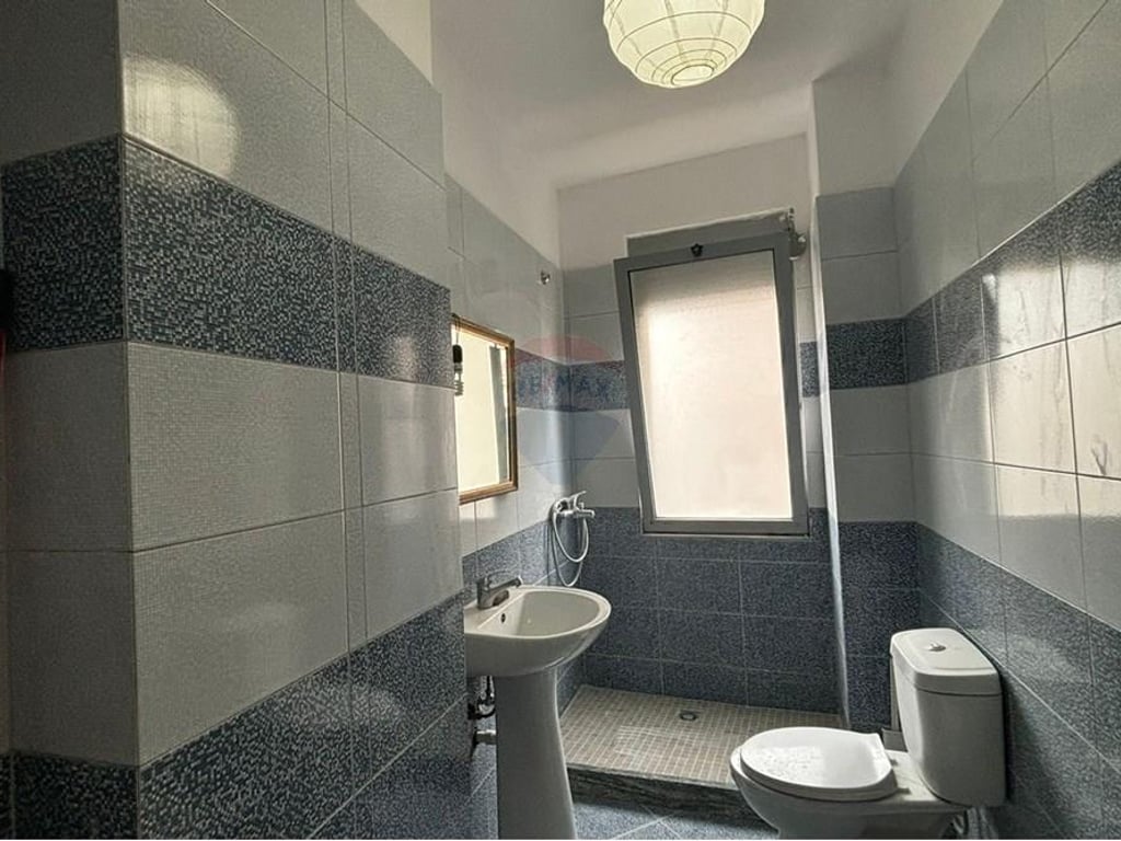 Jepet me qera apartament 2+1+2