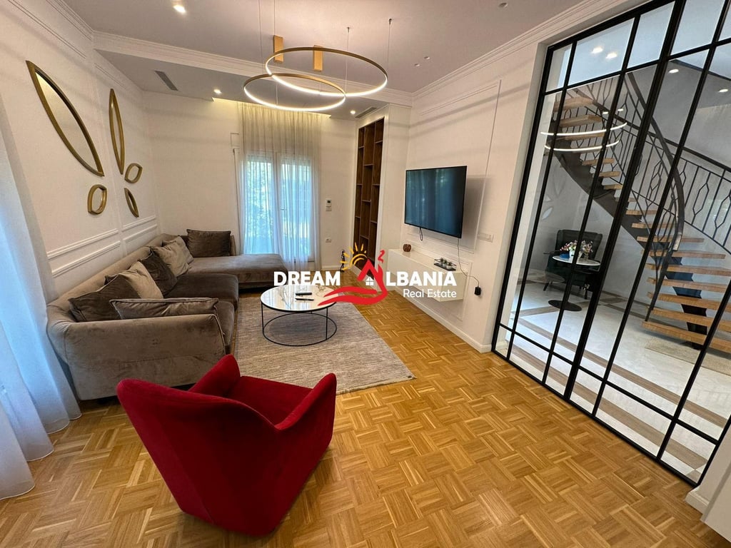 Jepet me qera vile 3 kateshe tek parku i Liqenit prane pallatit te Brigadave (ID 4251322)