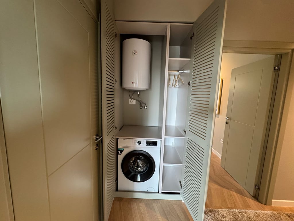 SHITET APARTAMENT 1+1 I INVESTUAR NE PLAZH HEKURUDHA!