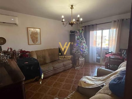 APPARTAMENTO 2+1 CON BALCONE IN VIA FERIT XHAJKO 147.000 EURO