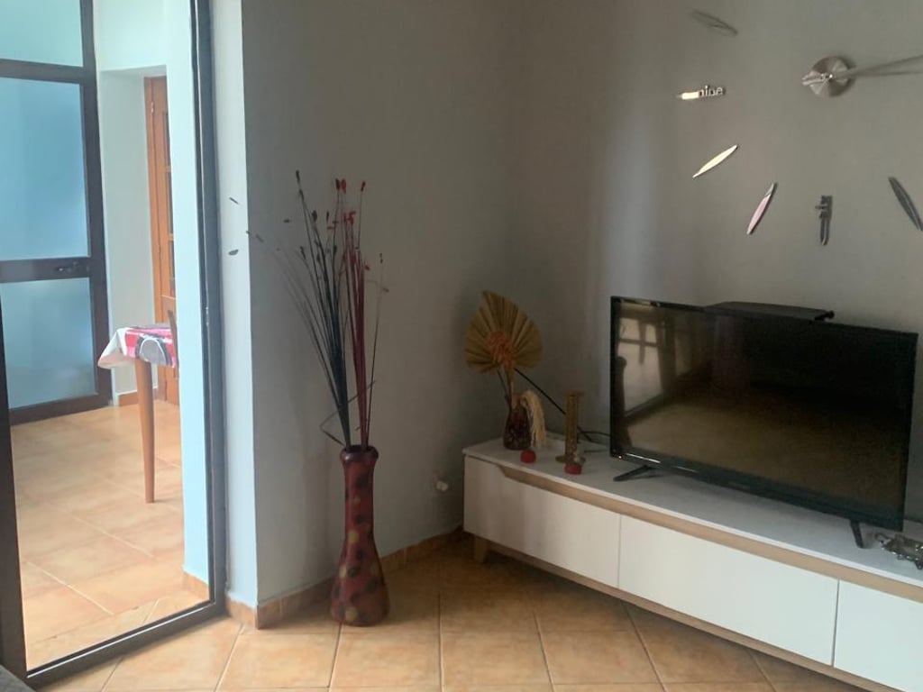 2+1, Tabakeve Mosque, Elbasan Road, price 500 euros.