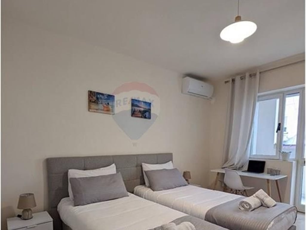 1+1 apartment for rent near Blv. Zogu I!
