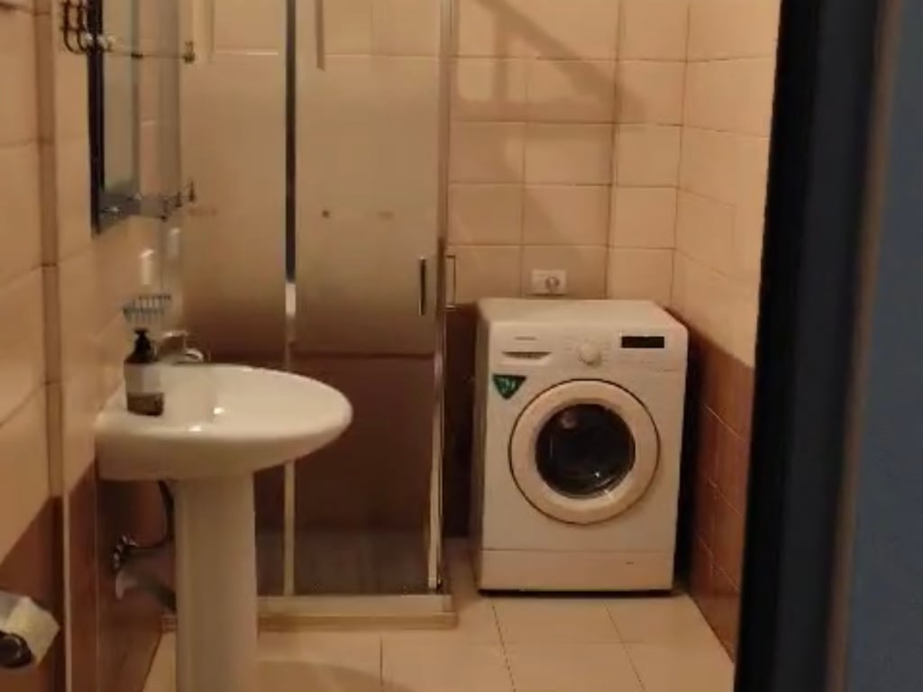 JEPET APARTAMENT 2+1 ME QERA