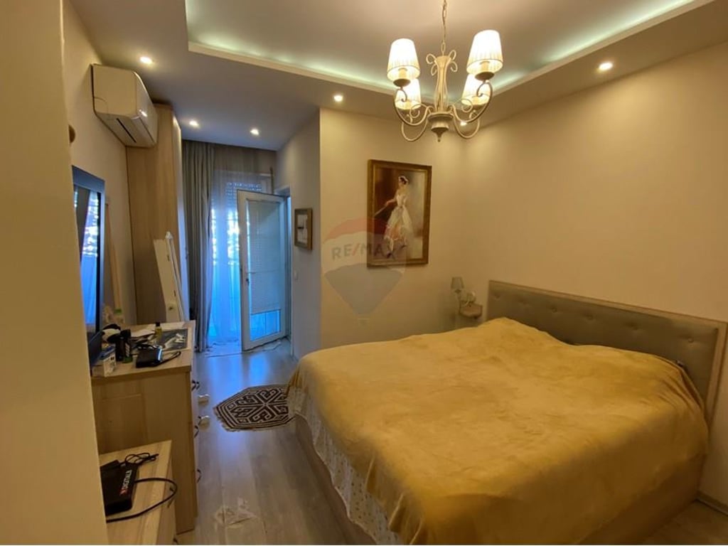 Apartament 2+1+2 Per Shitje ne Astir