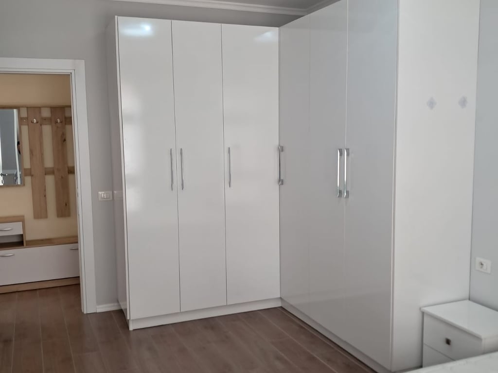 Apartament 2+1 per shitje i mobiluar tek Univers City!