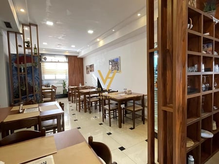 BUSINESS ACTIVITY BAR-RESTAURANT FOR SALE ON NDRE MJEDA STREET 19,000 EURO