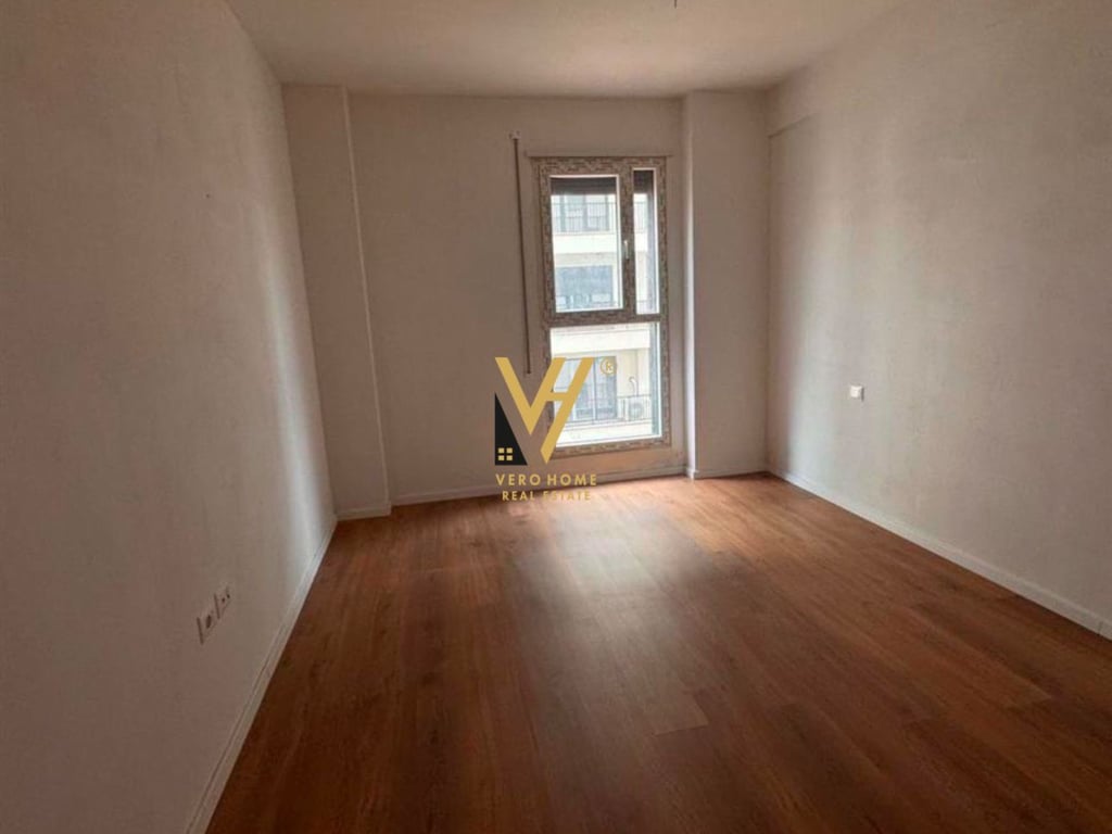 JEPET APARTAMENT 2+1+2 ME QERA NE DON BOSKO 600 EURO