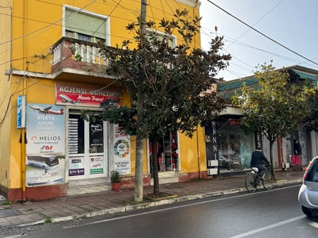 A shop is for sale on "Skuraj" street, Kavajë.