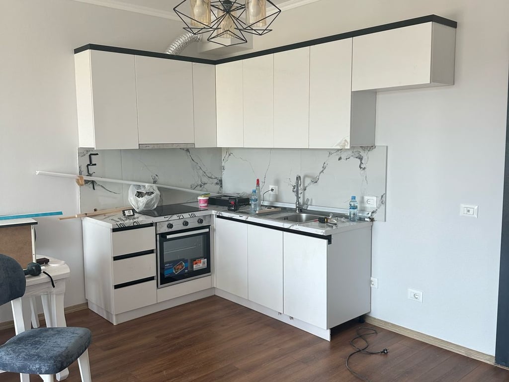 APARTAMENT ME QERA 1+1