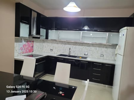 Apartament 2+1+2 , 110m^2, në Astir pas Vilës L, 45000 Lek/m