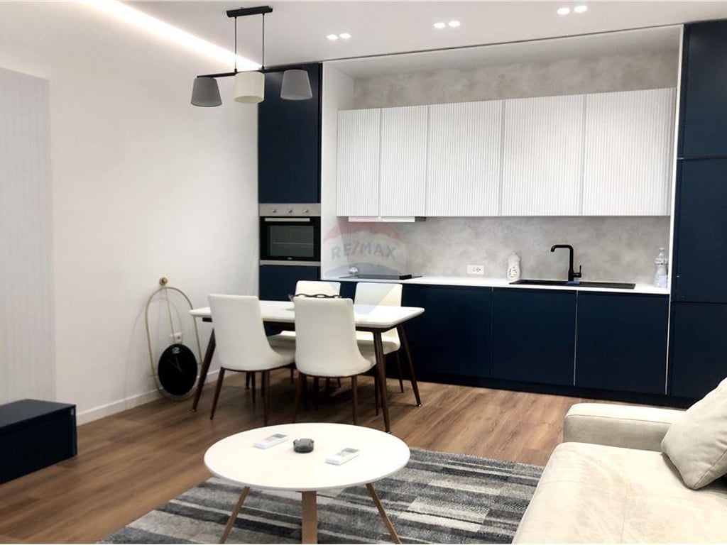 Appartamento 1+1 in affitto, Piazza 21